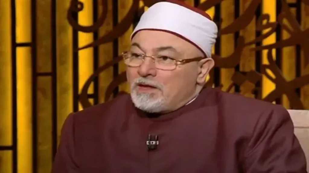 احذر أثناء الصلاة.. خالد الجندي يكشف عن عادة خاطئة يمارسها الكثيرون