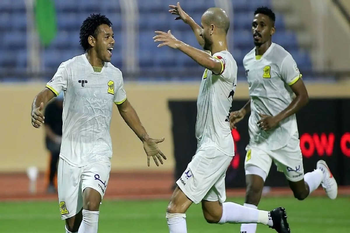 كيفية مشاهدة مباراة الأهلي والاتحاد عبر الإنترنت 