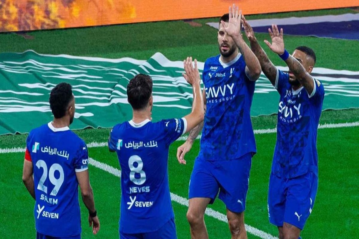 تشكيل الهلال أمام الرياض 