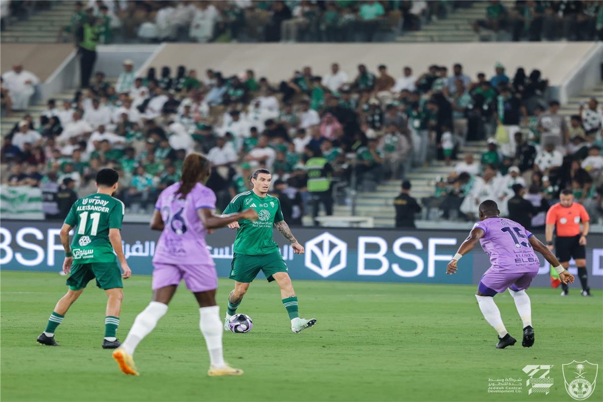 مباراة الأهلي والخلود