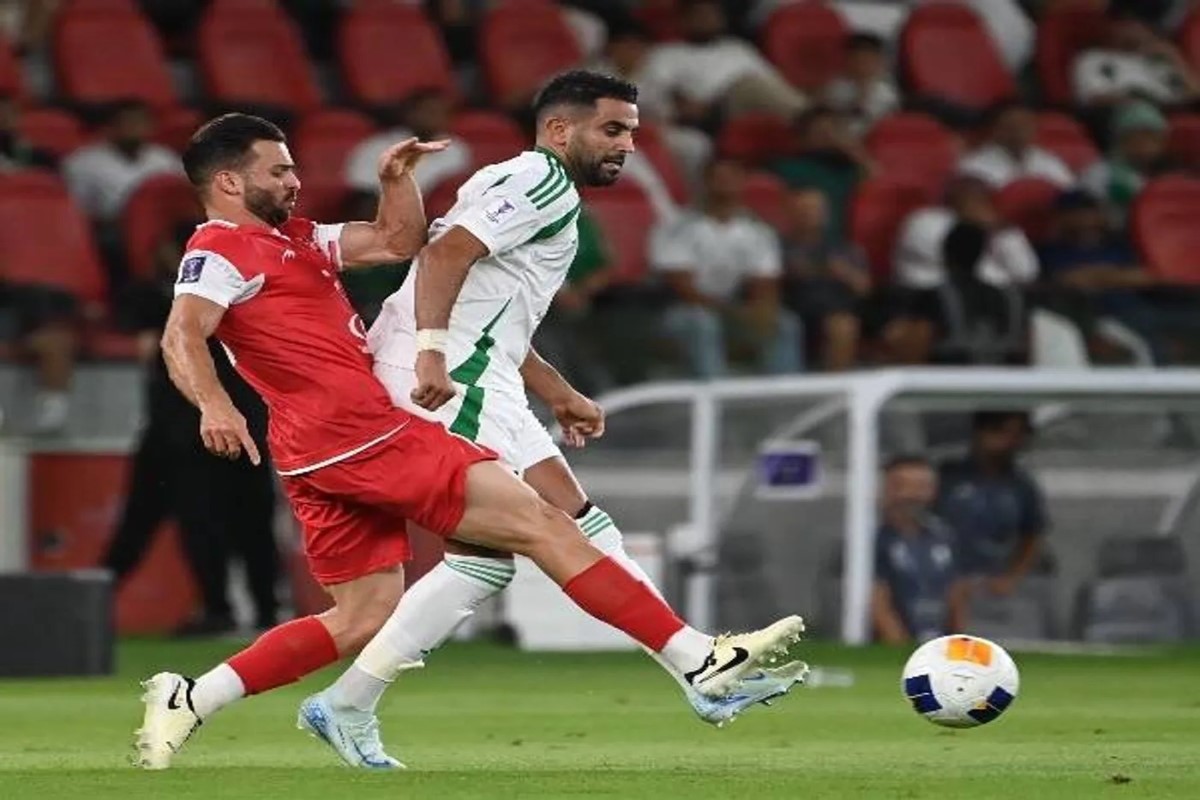 القنوات الناقلة لمباراة الأهلي وضمك 