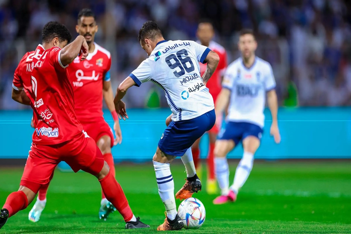 مباراة الهلال والفتح