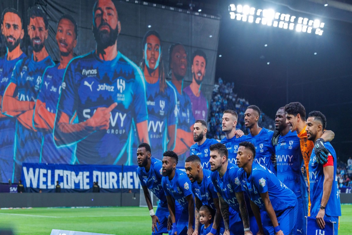 القنوات الناقلة لمباراة الهلال والوحدة 
