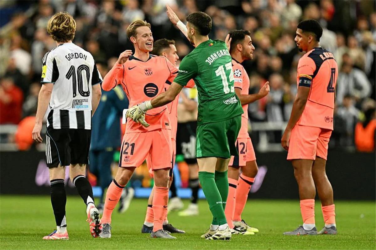 مباراة برشلونة ونيوكاسل يونايتد