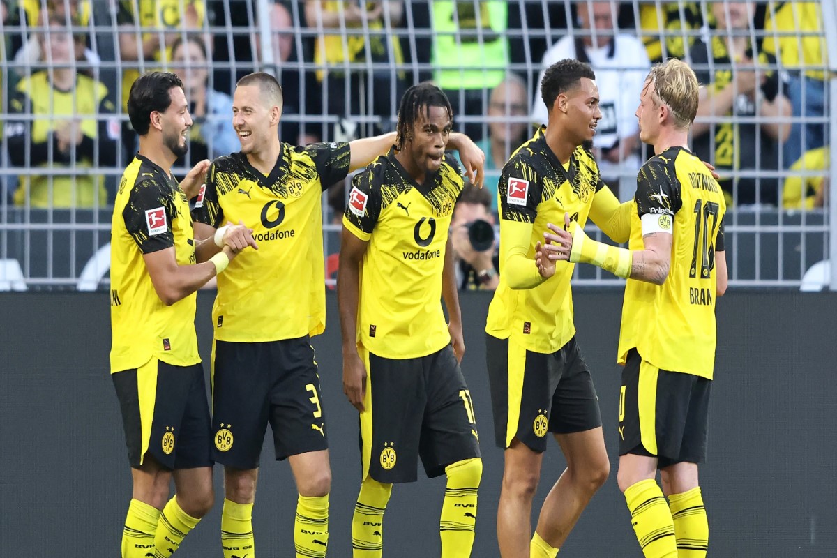 مباراة بوروسيا دورتموند وفولفسورج 