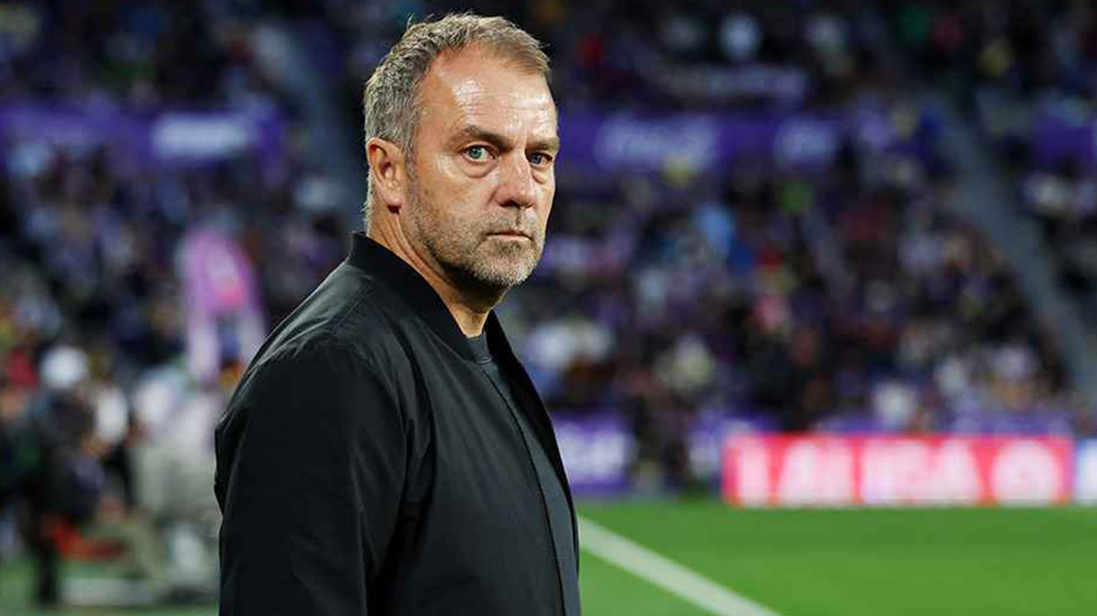فليك مدرب برشلونة 