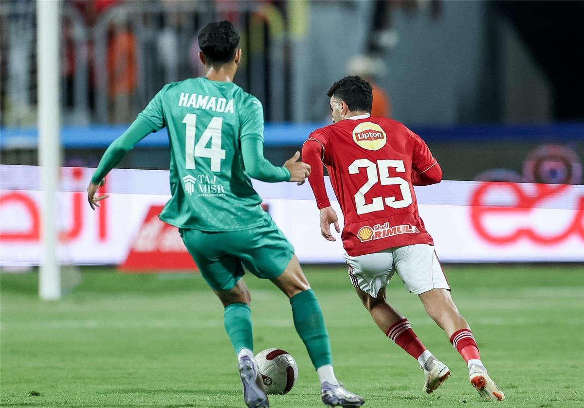 الأهلي و المصري البورسعيدي 
