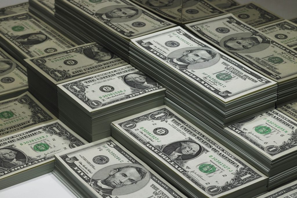 سعر الدولار 