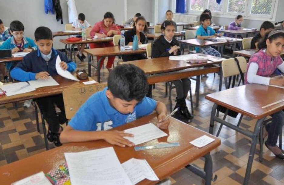 الغياب في المدارس 
