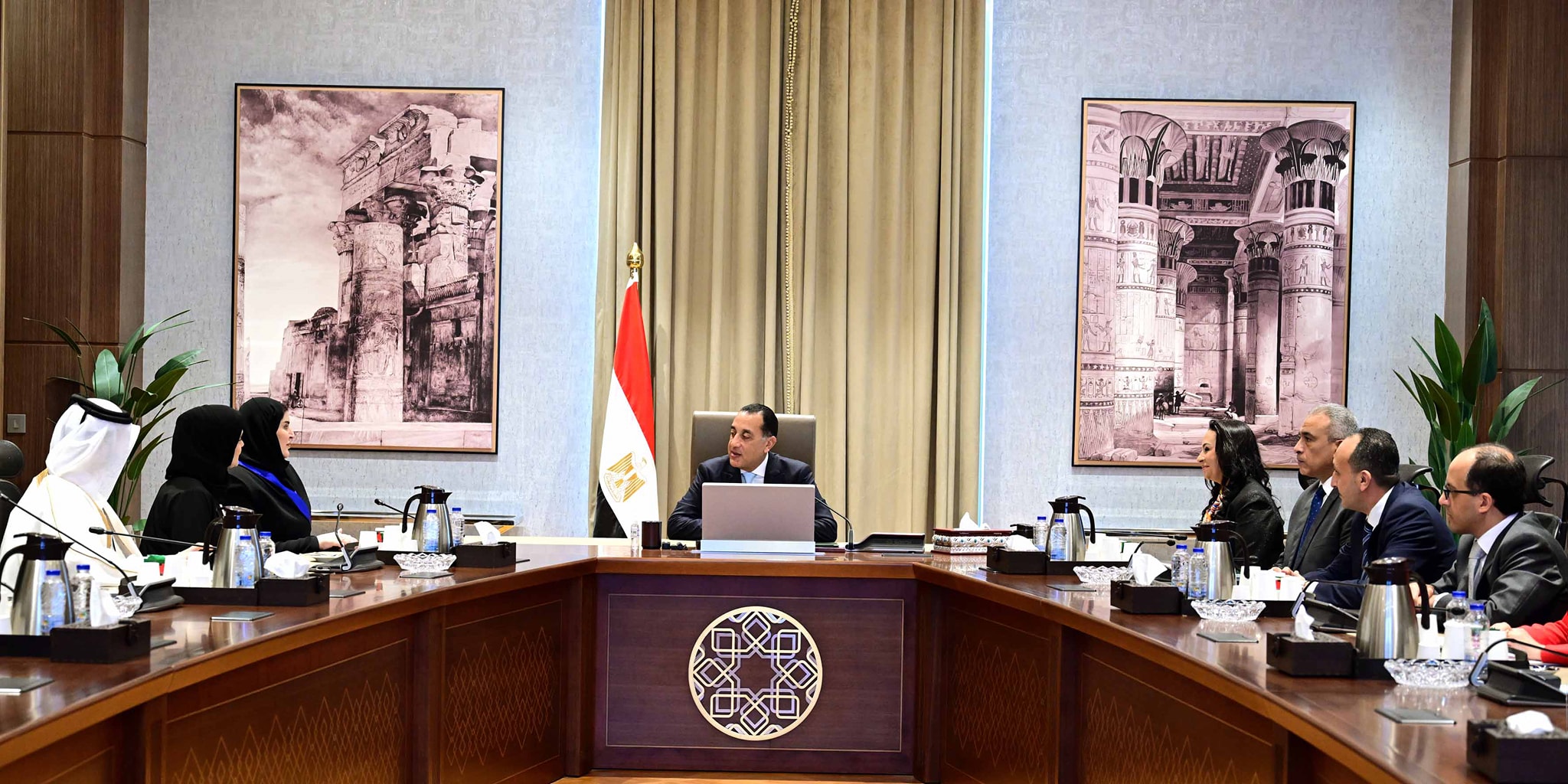 مجلس الوزراء 